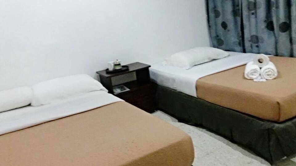 Casapelindung Guesthouse 콴탄 외부 사진
